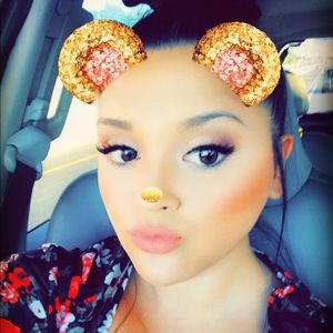 Meet your Posher, Michelle